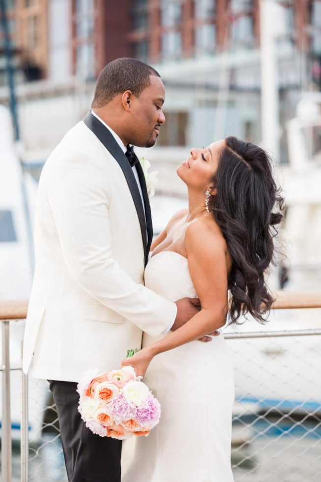 View More: http://birdsofafeatherphotos.pass.us/christina-and-kwame-wbg View More: http://birdsofafeatherphotos.pass.us/christina-and-kwame-wbg